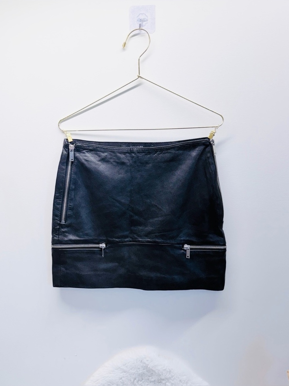XS Leather Zara Black Mini Skirt with Zipper Accents 🔥 27” Waist